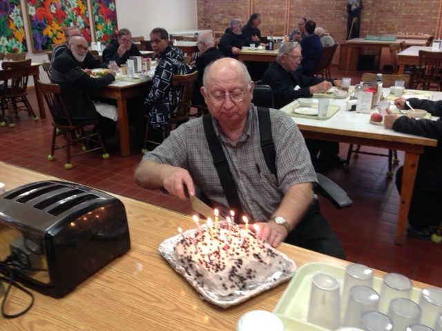 frrudolph_80th_birthday_cake